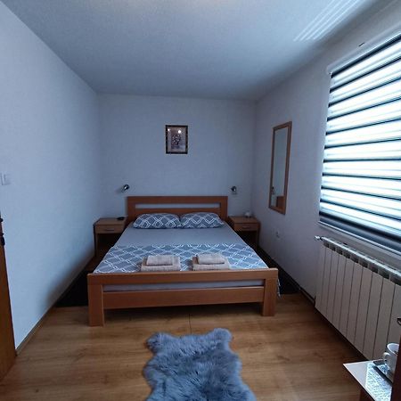 Guesthouse Nikolina Korenica Buitenkant foto